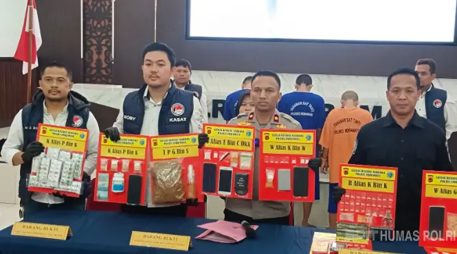 Satresnarkoba Polres Indramayu Ungkap Kasus, PuLuhan Tersangka Diamankan,
